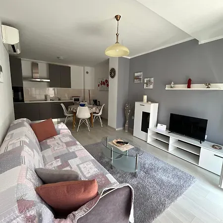 Pink Sky Apartment
