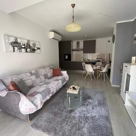 Apartman Pink Sky *